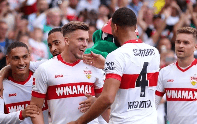 关于斯图加特队引进新外援加强中场实力的信息