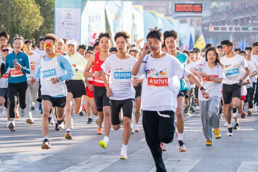 九游体育app下载-越南劲旅河内享趣足球俱乐部为比赛做最后准备的简单介绍