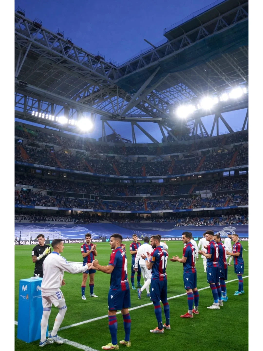 九游体育在线登录-包含莱万特沦为卫冕冠军，面临保级压力的词条