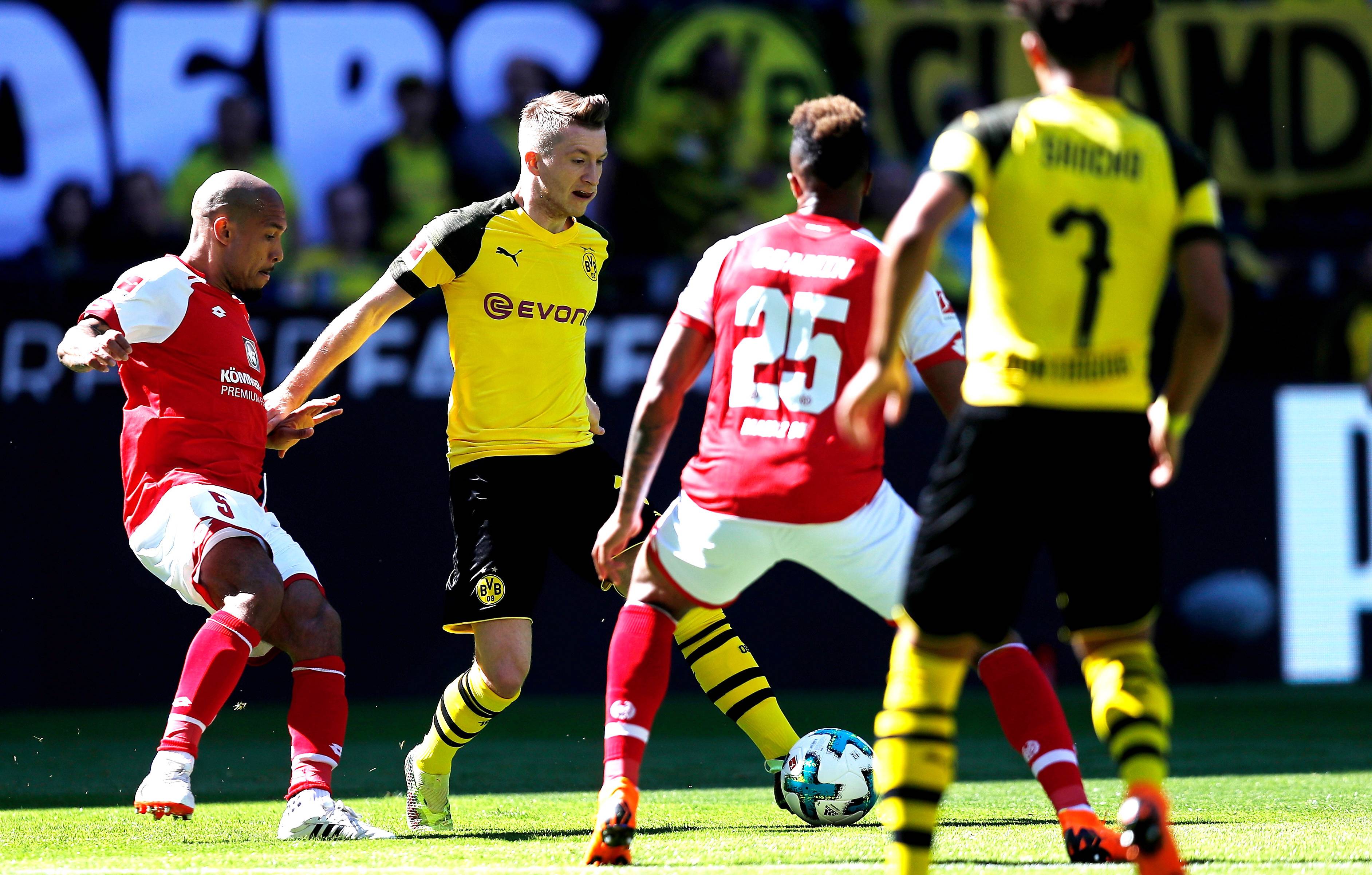 -多特蒙德年轻球员崛起，成为球队亮点