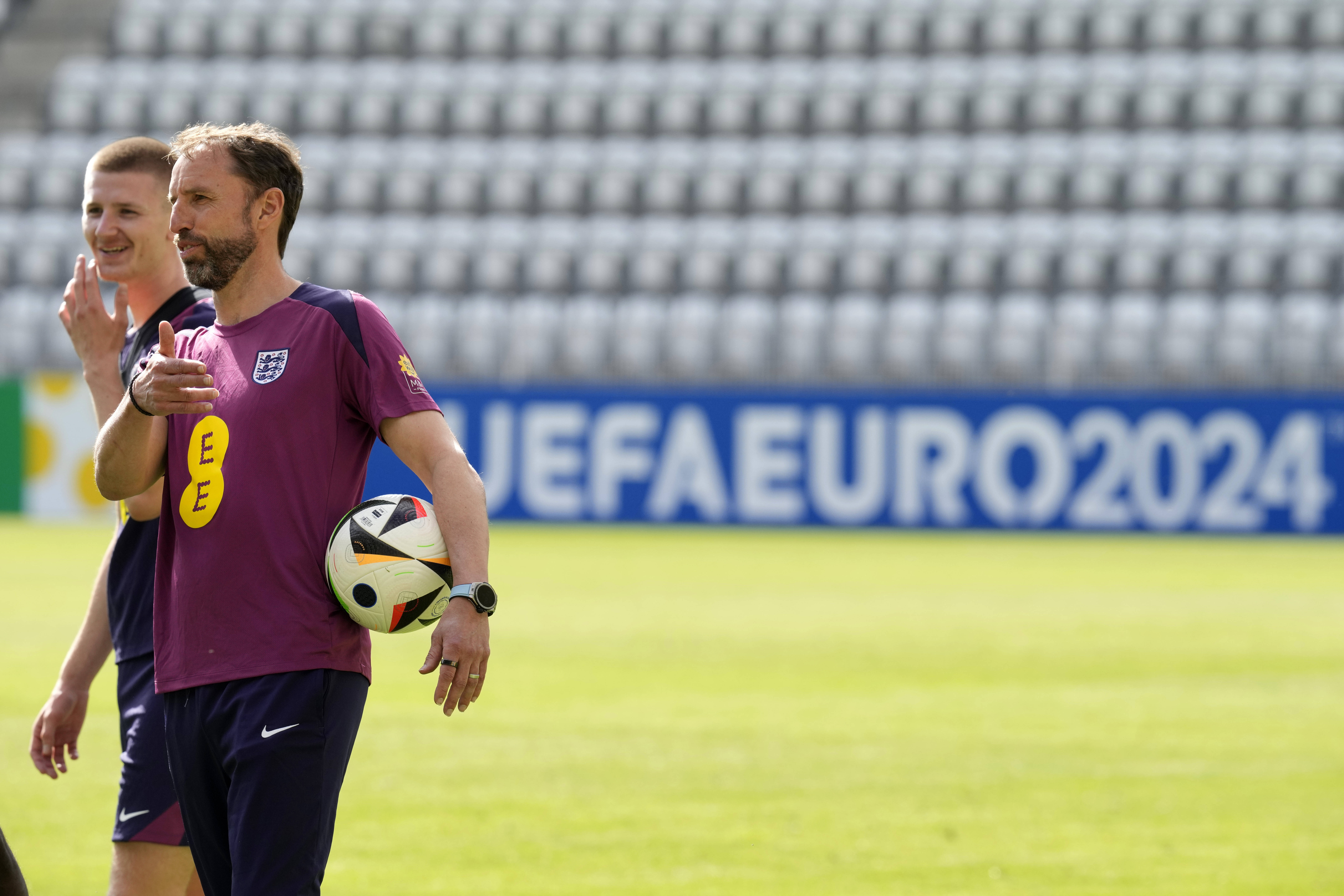 九游体育官网入口-英格兰球员表现出色，取得连胜