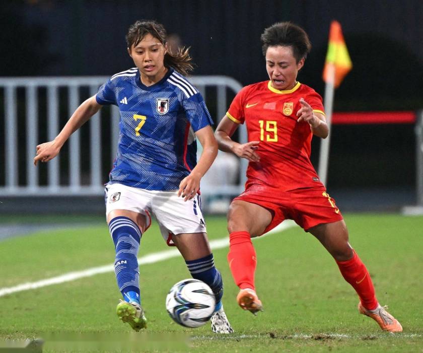 关于女足士气高昂,备战国际比赛的信息 关于女足士气高昂,备战国际比赛的信息