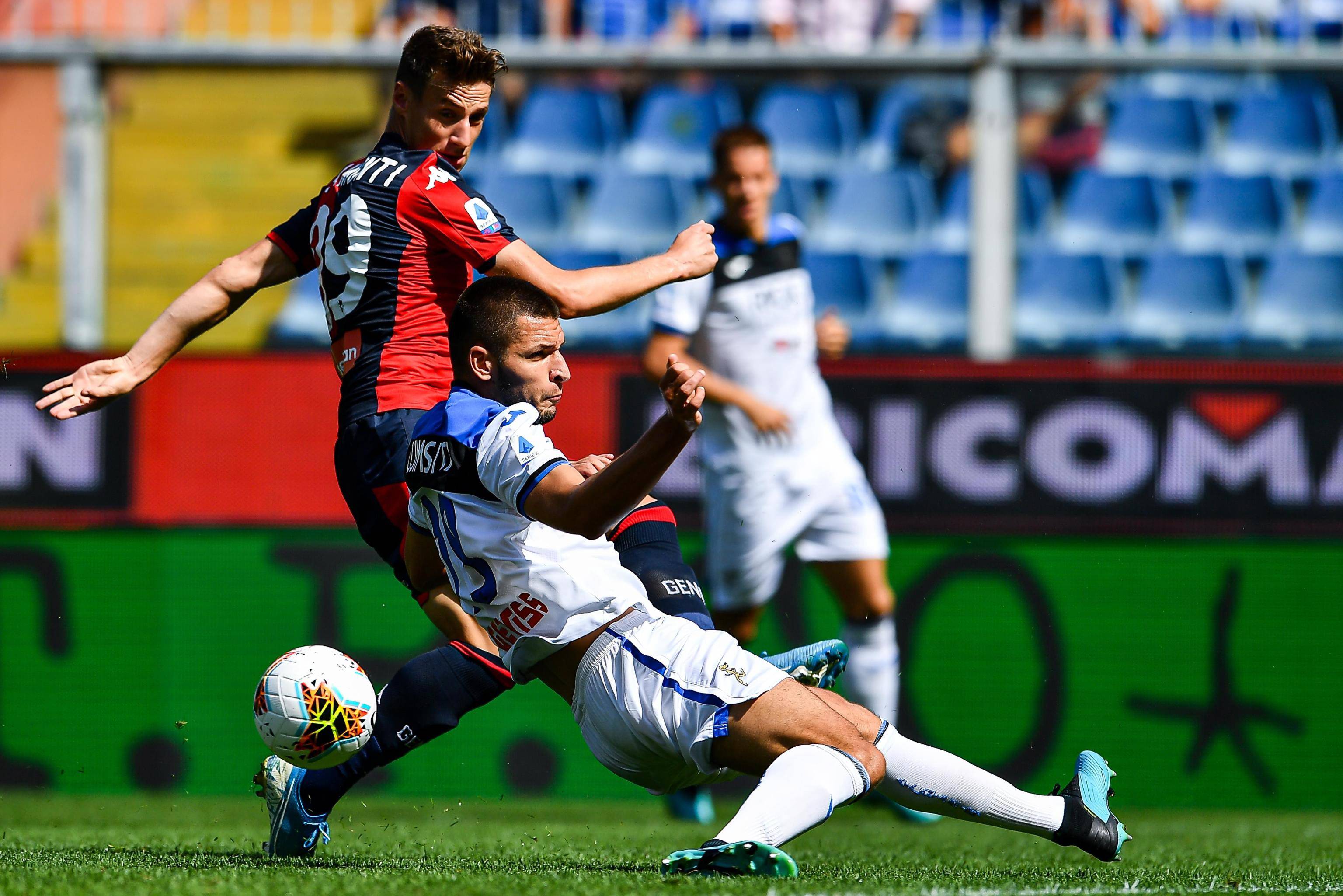 新一轮国际足球赛事精彩登场 新一轮国际足球赛事精彩登场