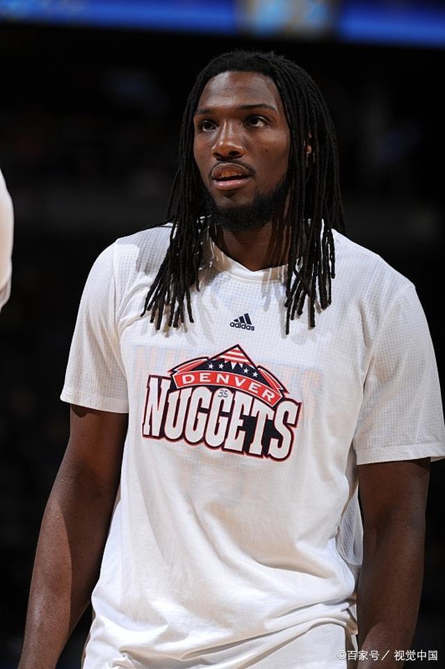 包含澳洲球员退赛球队遭受重创志在冠军难以实现的词条