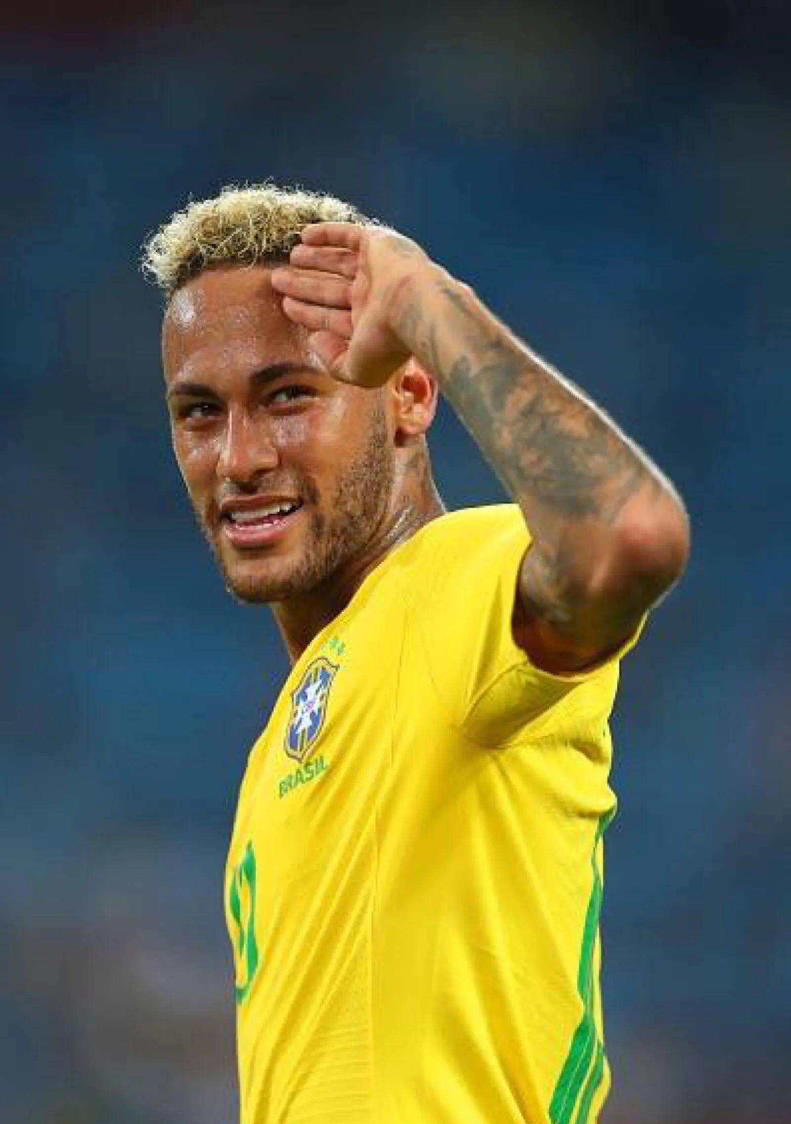 巴西国家队备战世预赛,内马尔展现领袖气质的简单介绍 巴西国家队备战世预赛,内马尔展现领袖气质的简单介绍