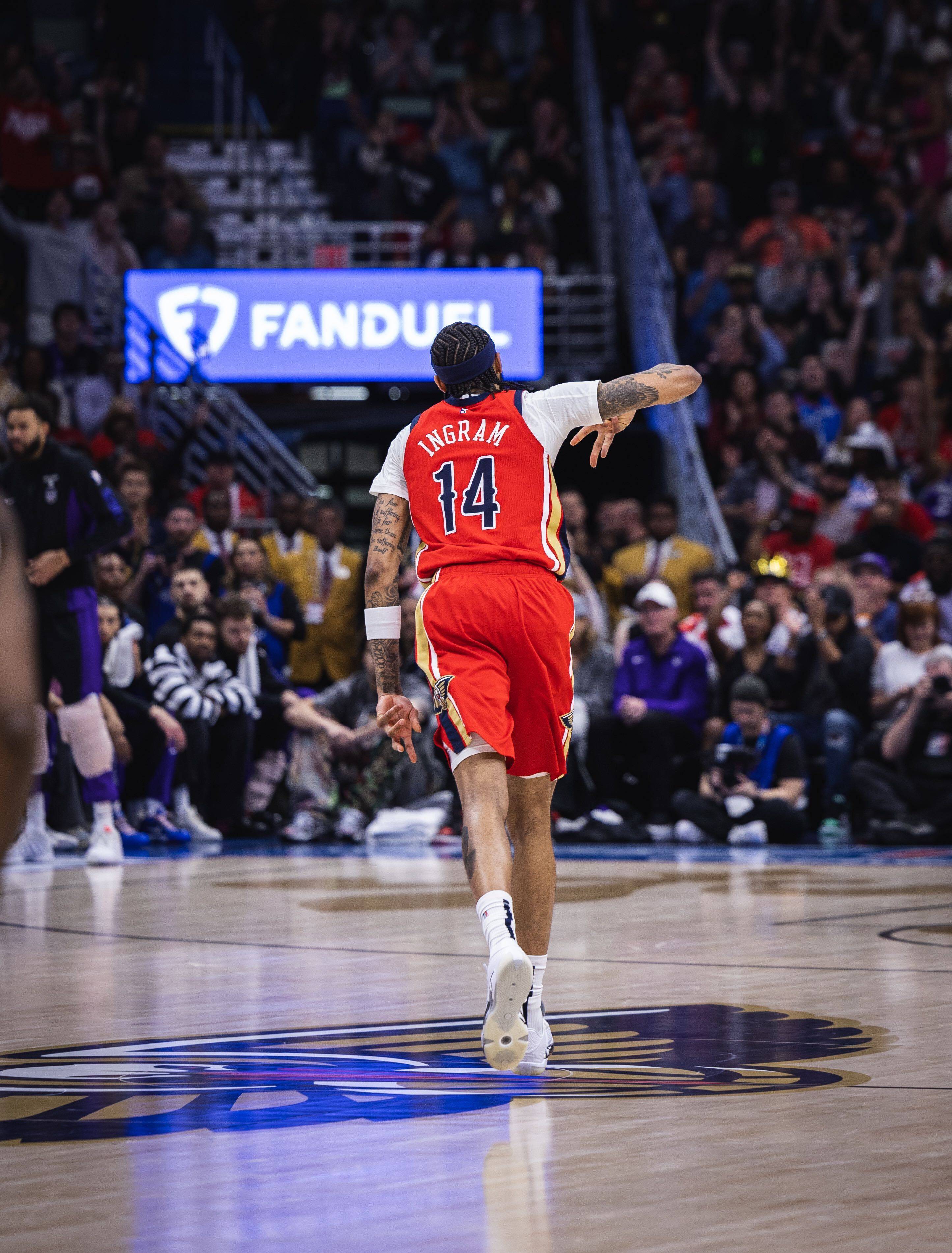 九游体育app下载-鹈鹕客场大胜魔术，英格拉姆表现优秀