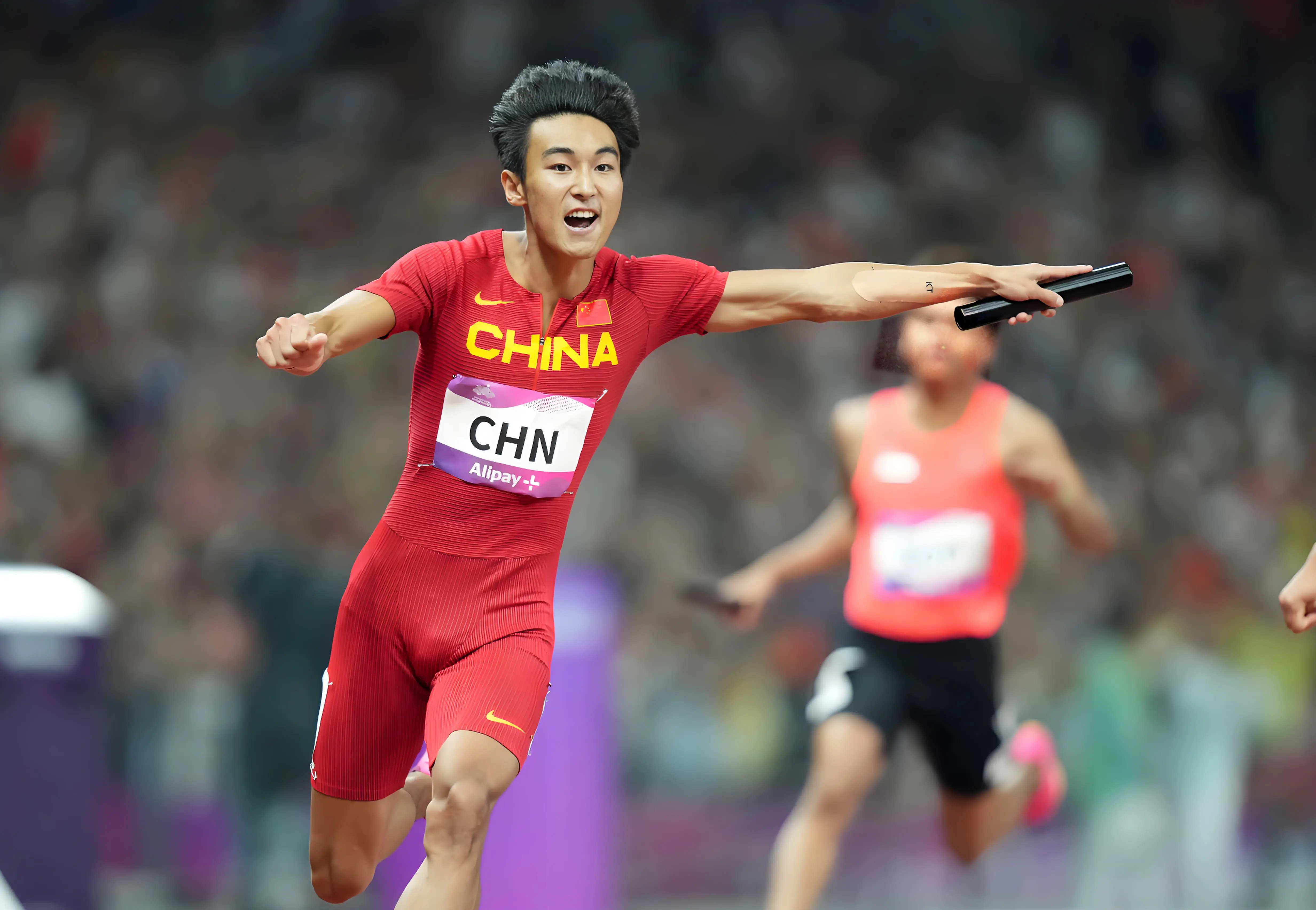 才华横溢,我国运动员获得冠军! 才华横溢,我国运动员获得冠军!