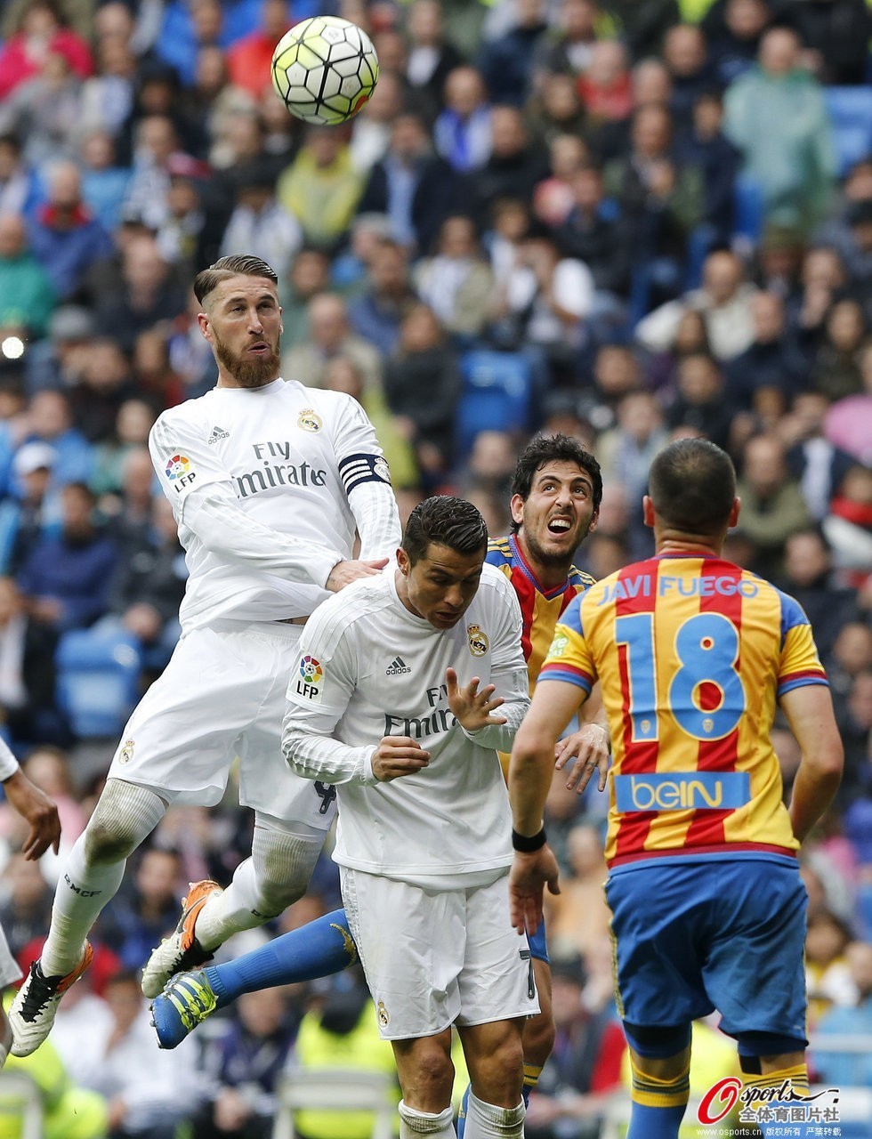 甘冈客场力挽狂澜,重返保级之路 甘冈客场力挽狂澜,重返保级之路