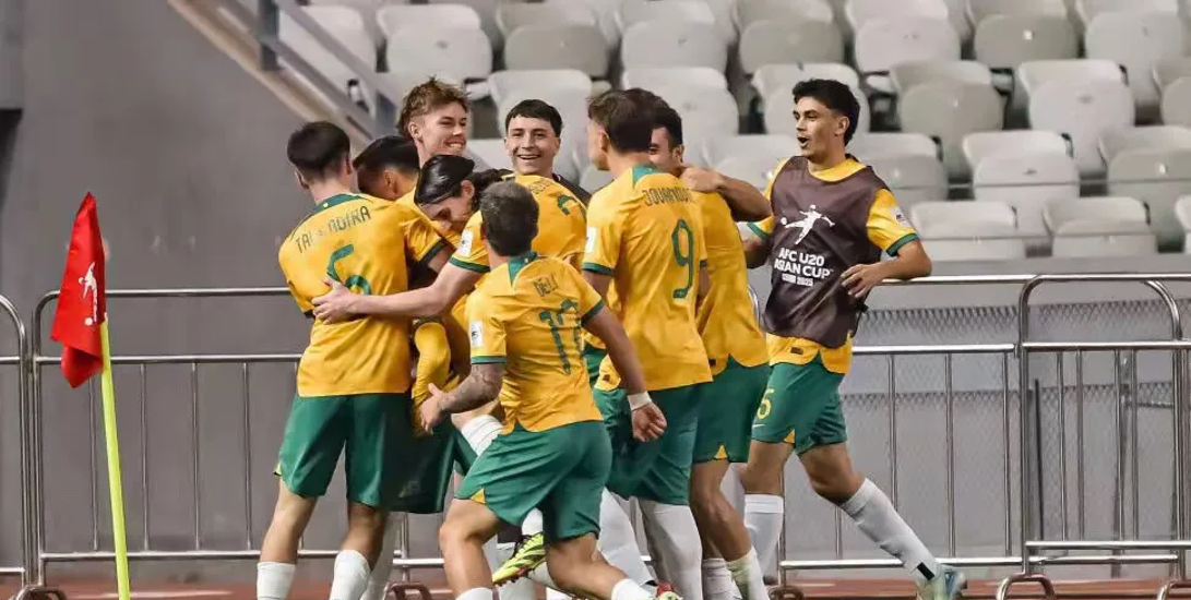 九游体育网页版-包含澳大利亚队伍取得连续胜利，冲向冠军的词条