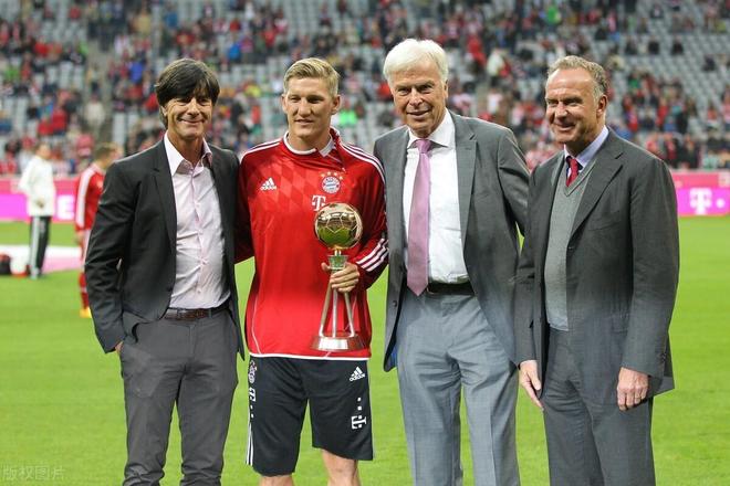 慕尼黑拜仁阵容浮现!球员逐渐成熟 慕尼黑拜仁阵容浮现!球员逐渐成熟