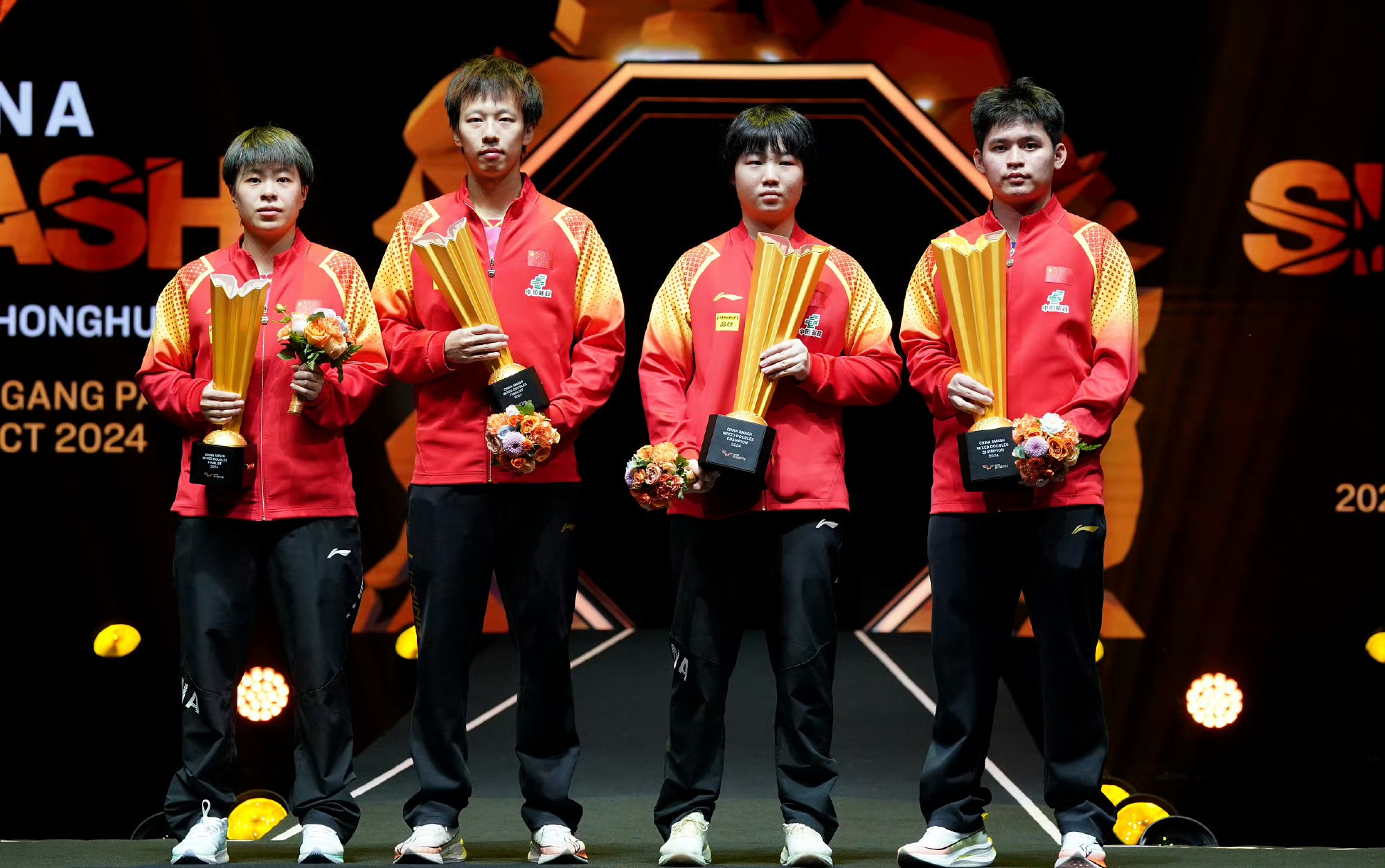 大放异彩的表现,男队员团体夺冠的简单介绍 大放异彩的表现,男队员团体夺冠的简单介绍